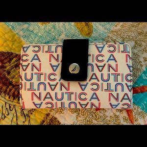 NWOT Nautica women’s wallet 😎